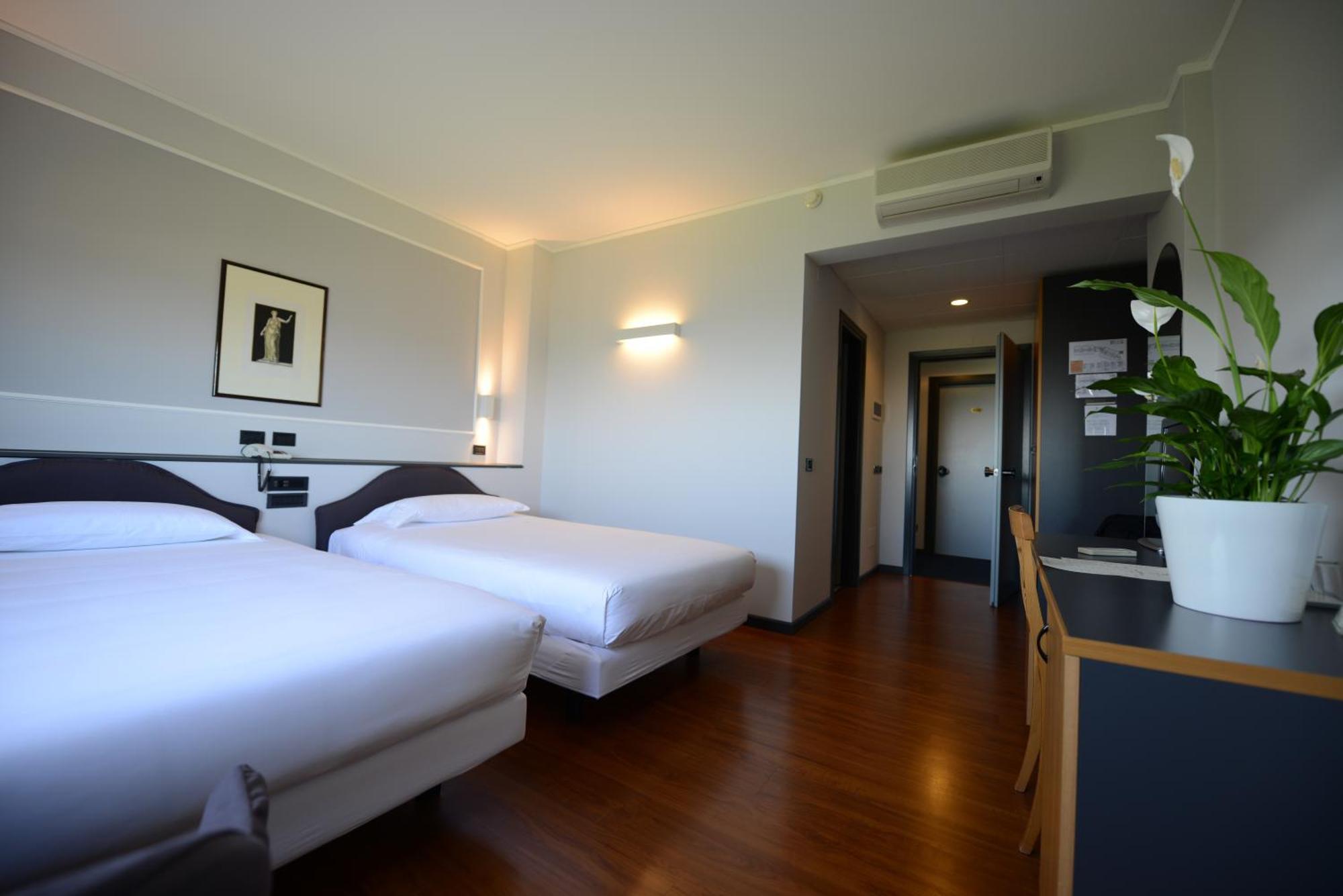 Hotel Mamiani & Relaxing Spa Urbino Bilik gambar